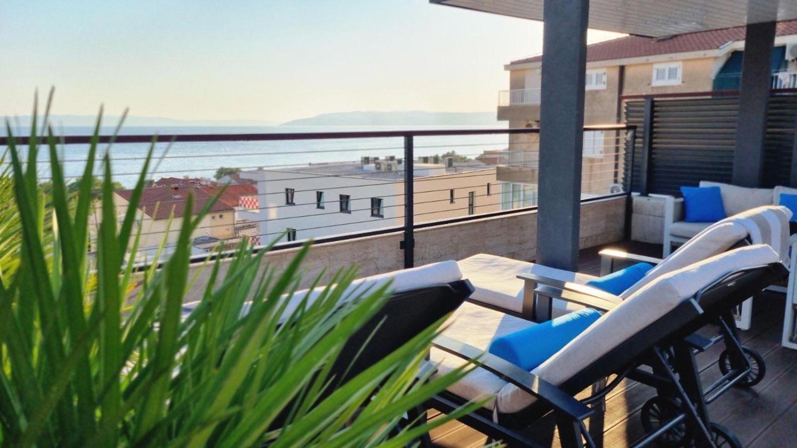 Skypool Suite 77 With Private Pool Makarska Bagian luar foto